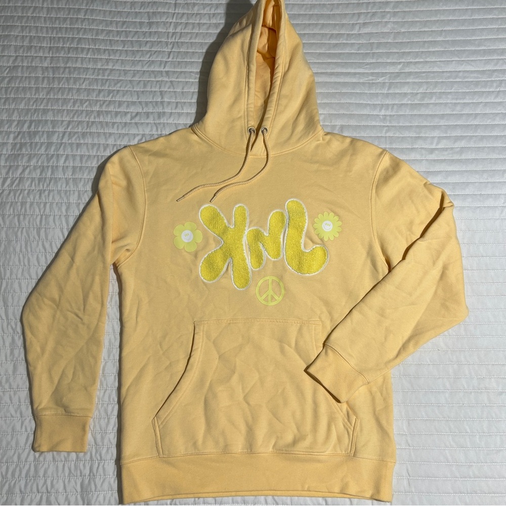 Fanjoy KNJ Peace Out Yellow Hoodie Sweatshirt Womens Small